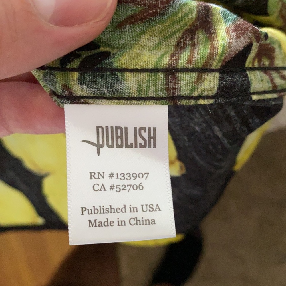 Summer Shirt - Picture 4 of 4